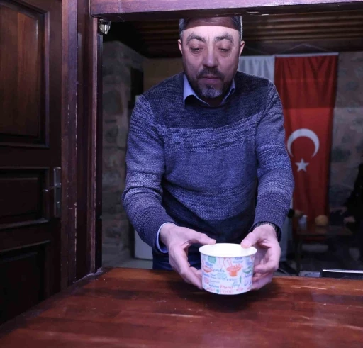 Osmangazi&rsquo;den İhtiya&ccedil; sahibi ailelerin y&uuml;z&uuml;n&uuml; g&uuml;ld&uuml;ren hizmet
