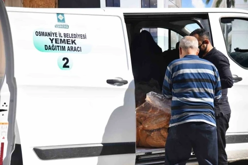 Osmaniye Belediyesi&rsquo;nden Ramazan&rsquo;da 10 bin kişilik iftar hizmeti
