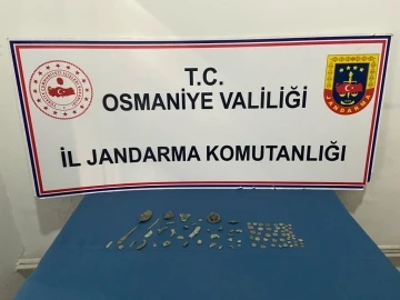 Osmaniye&rsquo;de jandarma ekiplerinden tarihi eser operasyonu
