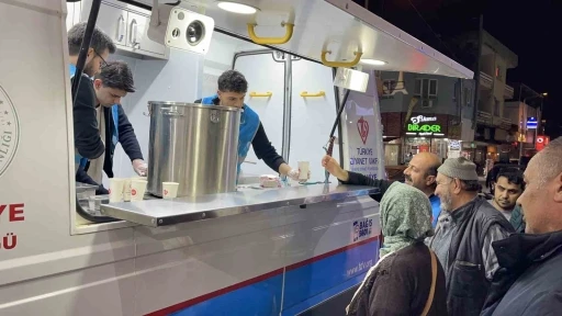 Osmaniye&rsquo;de Kadir Gecesi&rsquo;nde camiler doldu taştı
