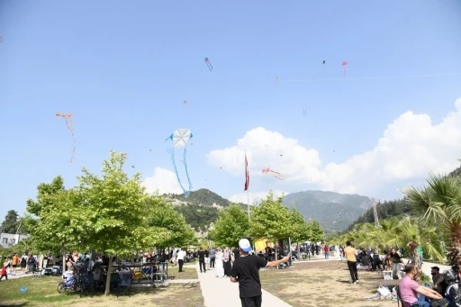 Osmaniye&rsquo;de u&ccedil;urtma şenliği festivale d&ouml;n&uuml;şt&uuml;
