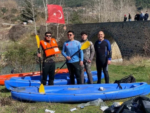 Osmaniye&rsquo;de yağış sonrası Sabun &Ccedil;ayı&rsquo;nda rafting heyecanı
