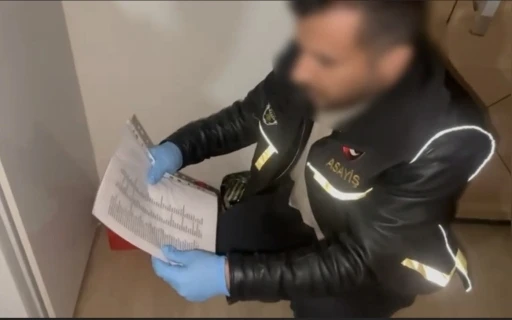 Osmaniye merkezli &lsquo;G&ouml;lge Ağı&rsquo; operasyonunda 10 telefon dolandırıcısı tutuklandı
