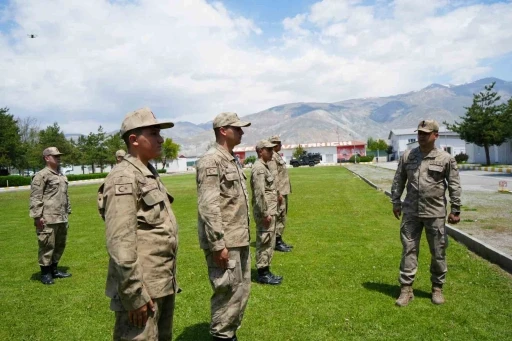 Otizmli çocuğun askerlik hayali gerçeğe dönüştü

