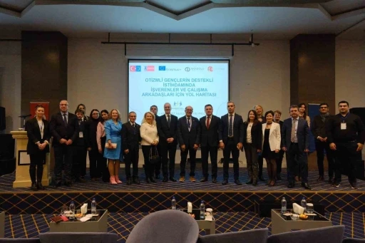 Otizmli gen&ccedil;lerin istihdamı i&ccedil;in hazırlanan yol haritası tanıtıldı
