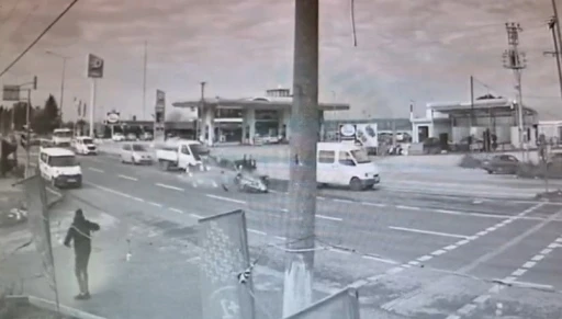 Otomobil ile elektrikli bisiklet &ccedil;arpıştı: 1 &ouml;l&uuml;
