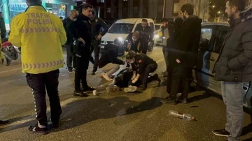 Otomobil ile motosiklet &ccedil;arpıştı: 2 yaralı
