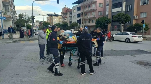 Otomobil ile motosiklet &ccedil;arpıştı: 2 yaralı
