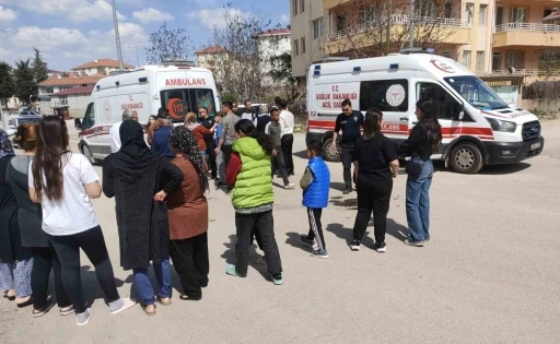 Otomobil ile motosiklet çarpıştı: 2 yaralı
