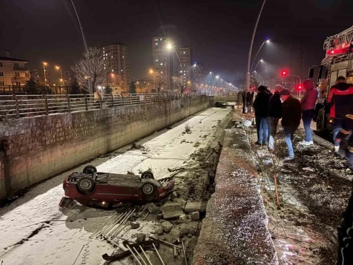 Otomobil kanala u&ccedil;tu: 1 yaralı
