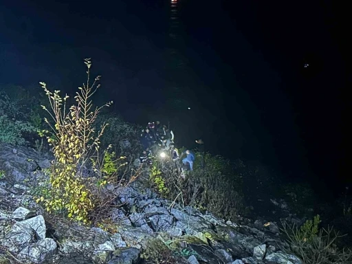 Otomobil şarampole yuvarlandı: 1 yaralı
