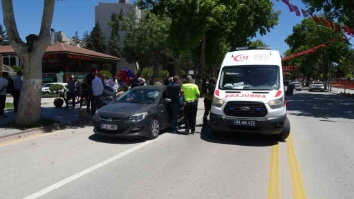 Otomobilin &ccedil;arptığı yaya ağır yaralandı

