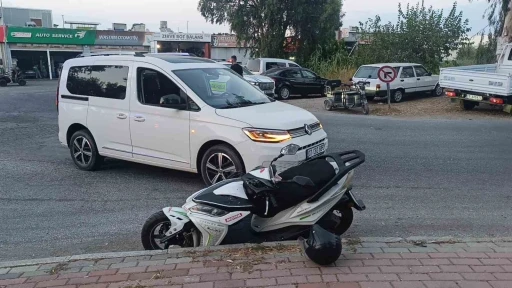 Otomobille çarpışan motosikletli hastaneye gitmek istemedi, 104 promil alkollü çıktı
