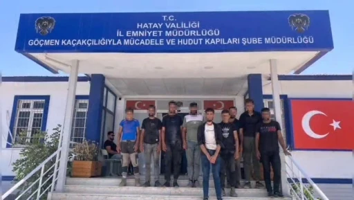 Otomobille göçmen kaçıran 3 şahıs tutuklandı
