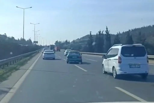 Otoyolda makas atınca 90 bin lira ceza yedi
