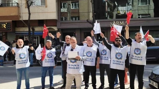 &Ouml;z İplik İş&rsquo;ten Ar Leder &ouml;n&uuml;nde basın a&ccedil;ıklaması
