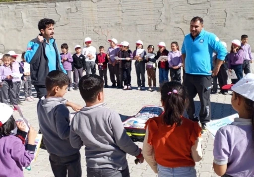 Ozan K&ouml;y&uuml;&rsquo;nde &ccedil;ocuklara sağlıklı yaşam eğitimi
