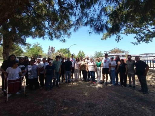 Özel bireyler ata bindi, gönüllerince eğlendi
