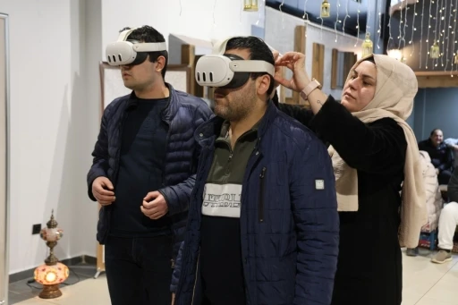 &Ouml;zel bireyler Ramazan Sokağı&rsquo;nda dolu dolu bir g&uuml;n ge&ccedil;irdi
