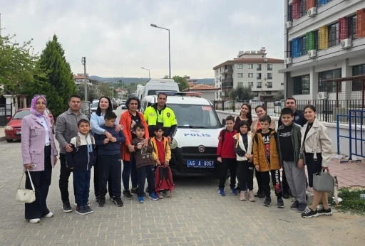 &Ouml;zel eğitim &ouml;ğrencilerine unutulmaz şehir turu
