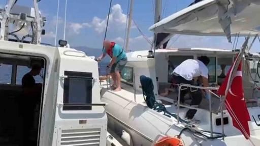 Özel teknede rahatsızlanan çocuk için tıbbi tahliye
