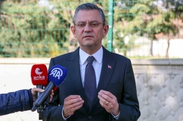 &Ouml;zg&uuml;r &Ouml;zel&rsquo;den bildiri a&ccedil;ıklaması: "&Ouml;yle yağma yok"
