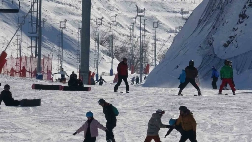 Paland&ouml;ken&rsquo;de kayak coşkusu
