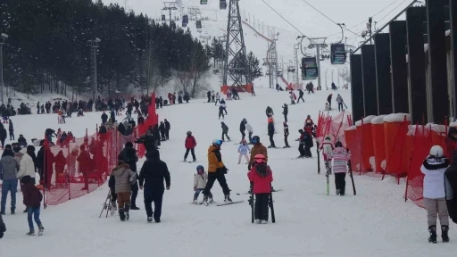 Paland&ouml;ken&rsquo;de kayak coşkusu
