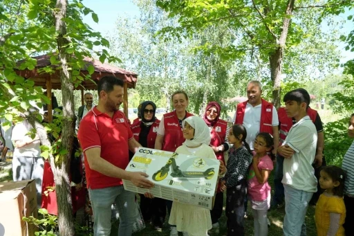 Paland&ouml;ken Kızılay&rsquo;dan &ouml;rnek program
