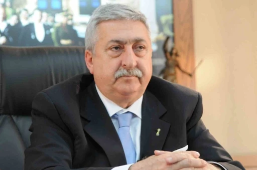Paland&ouml;ken: "İstiklal Marşı T&uuml;rk milletinin h&uuml;rriyet destanıdır"
