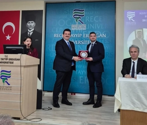 Panama Cumhuriyeti İstanbul Başkonsolosu Juan Jaime Delvalle: &quot;Türkiye gibi bizim de gücümüz coğrafi konumumuzda yatıyor&quot;
