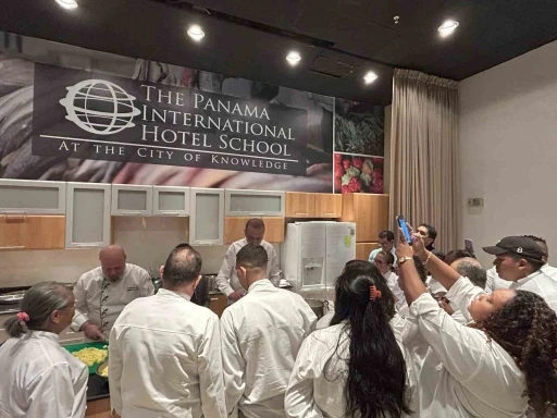 Panamalılar en çok yoğurtlu patates, bulgur pilavı ve kuru dolmayı sevdi
