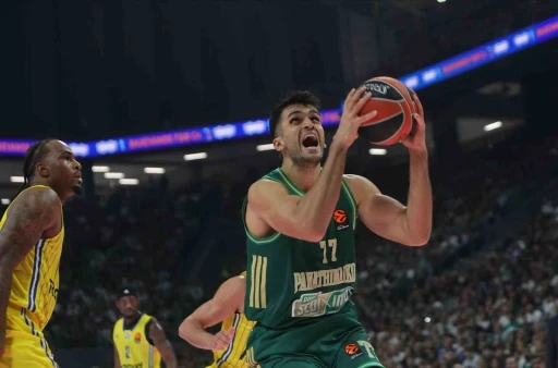 Panathinaikos, milli basketbolcu &Ouml;mer Faruk Yurtseven ile yollarını ayırdı
