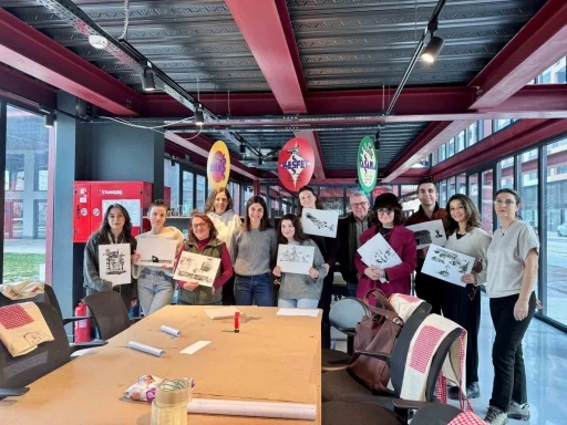 Pancar Deposu&rsquo;nda g&uuml;ndelik malzemeler sanata d&ouml;n&uuml;şt&uuml;
