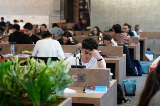 Pancarlı Gen&ccedil;lik K&uuml;t&uuml;phanesi gen&ccedil;lerin yeni adresi oldu
