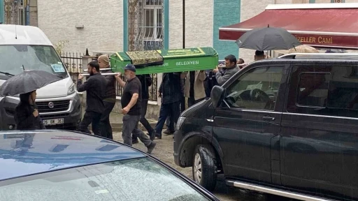 Paraşüt kazasında ölen 2 arkadaş defnedildi