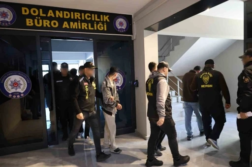 Paravan şirketlerle organize dolandırıcılık yapan şebeke &ccedil;&ouml;kertildi: 10 tutuklama
