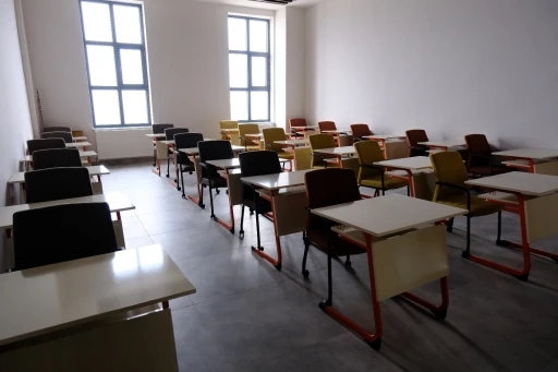 Patnos Halk K&uuml;t&uuml;phanesi kitapseverlerle buluşuyor
