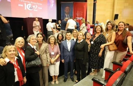 Pelin Özbozdağ CHP Marmaris'in Yeni İlçe Başkanı Oldu