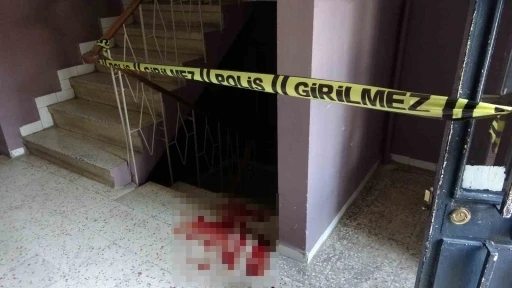 Pendik’te eski koca dehşeti: Özbek kadın evinde eski eşi tarafından bıçaklanarak öldürüldü
