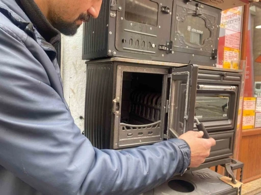 Piknik yasakları mangalcıyı balkona, t&uuml;pl&uuml; mangalı ise vitrine taşıdı
