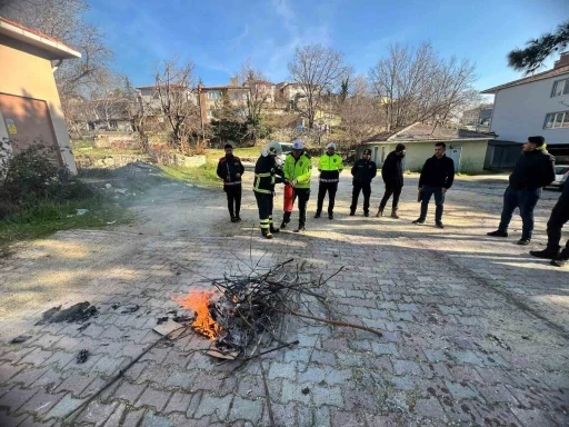 Pınarhisar&rsquo;da emniyet personeline uygulamalı yangına m&uuml;dahale eğitimi
