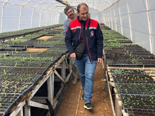 Pınarhisar&rsquo;da &uuml;reticilere teknik destek
