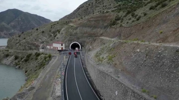 Pirinkayalar Tüneli hem zamandan hem yakıttan kazandırdı
