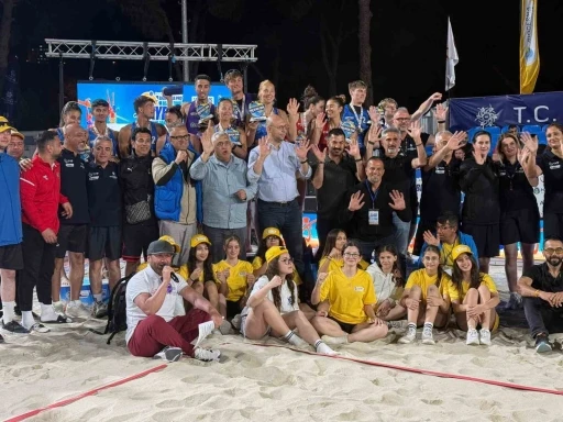 Plaj Voleybolu heyecanı Aydın&rsquo;da yaşandı
