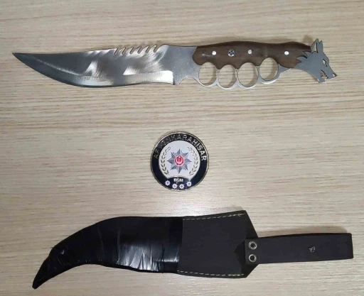 Polis bir haftada aranması olan 28 kişiyi yakaladı
