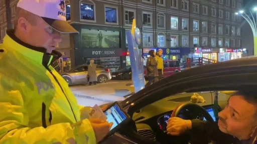 Polis huzurlu bir bayram için 24 saat sahada
