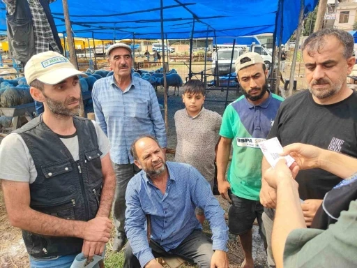 Polis, kurban satıcılarını dolandırıcı ve hırsızlara karşı uyardı
