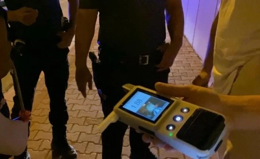 Polis olacağını söyledi, alkollü araç sürmekten ehliyetine 2. kez el konuldu
