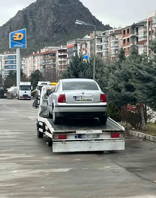 Polisin &rsquo;dur&rsquo; ihtarına uymayarak ka&ccedil;an s&uuml;r&uuml;c&uuml;ye 246 bin TL&rsquo;lik ceza